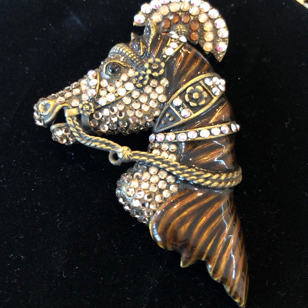 JAY STRONGWATER Swarovski Crystals Enamel Horse Head Brooch Pin